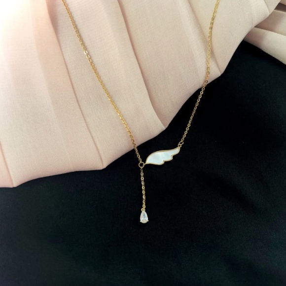 925 Angel Wing Crystal Tassel Necklace - Picture 6 of 13